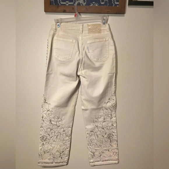 Embroidered Jeans - Picture 7 of 12